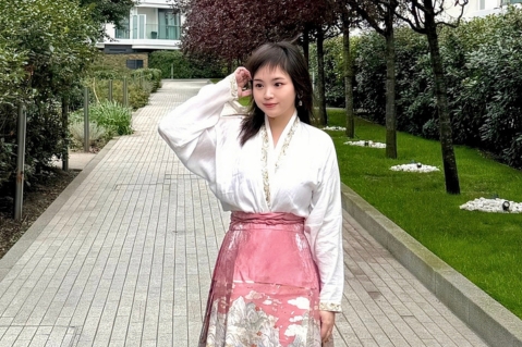 Stephanie Tao